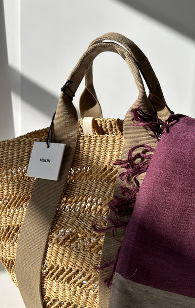 Large Muun Straw bag with removable pouch