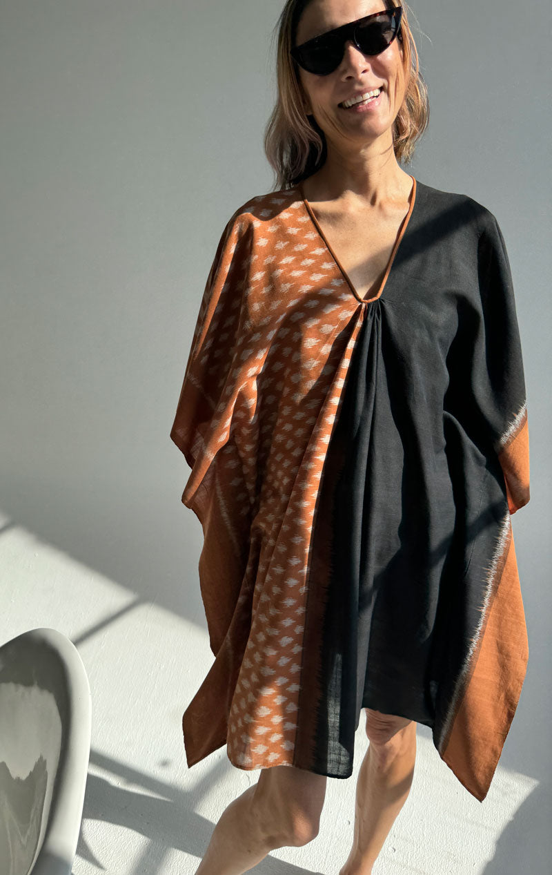 short caftan in terracootta and black color black; made from iakt sari