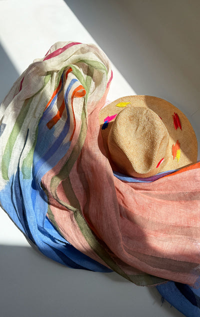 Natural hat with colorful stitching