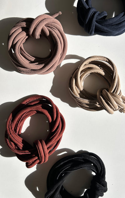 A minimal chic - Fall corded belts