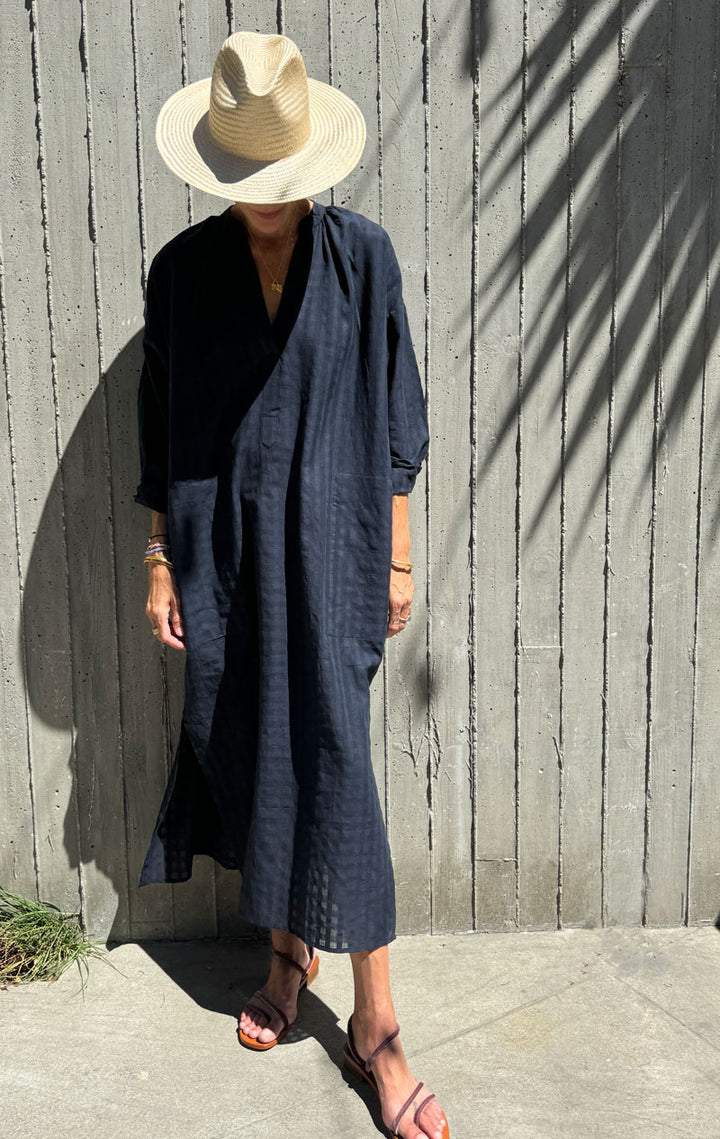 argue 完売　WOOL CABLE CAFTAN KNIT TUNIC Knit-Pattern-Cable-Luxe-Tunic-
