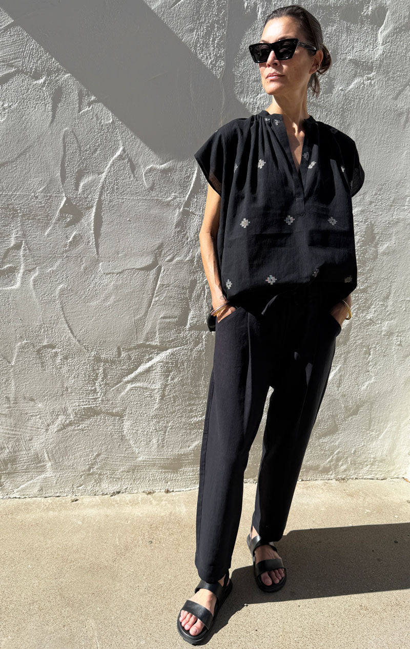 Barrel Leg Pant in Black