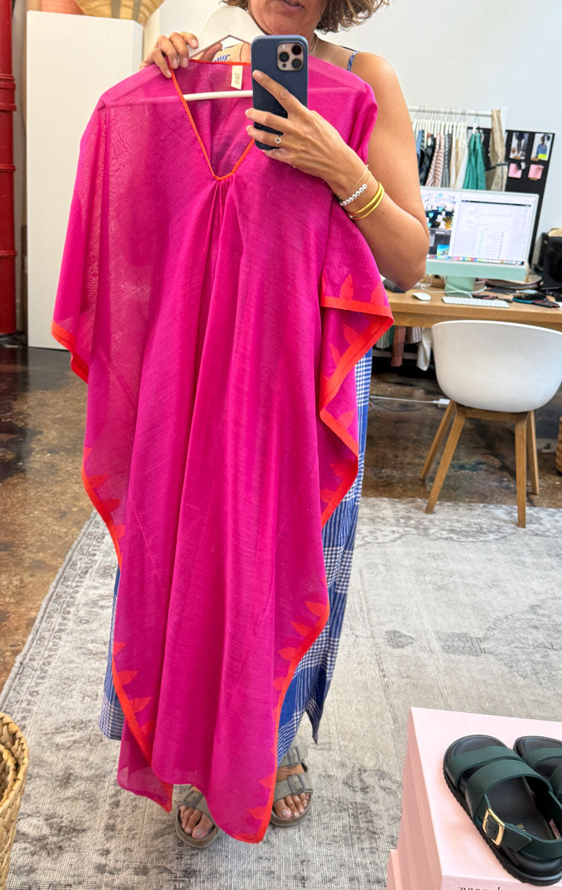 Temple pink border Caftan