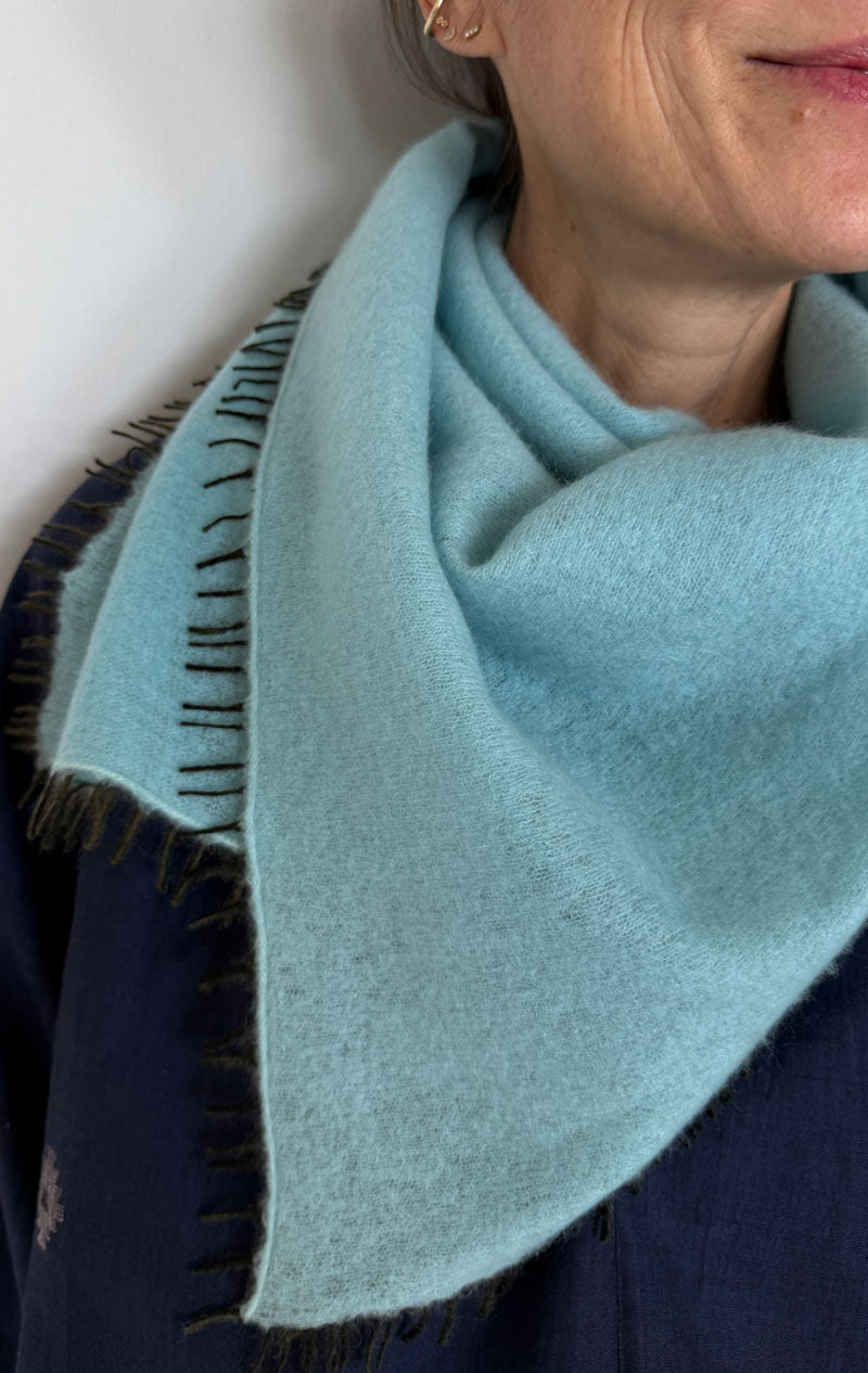 Sky blue cashmere scarf