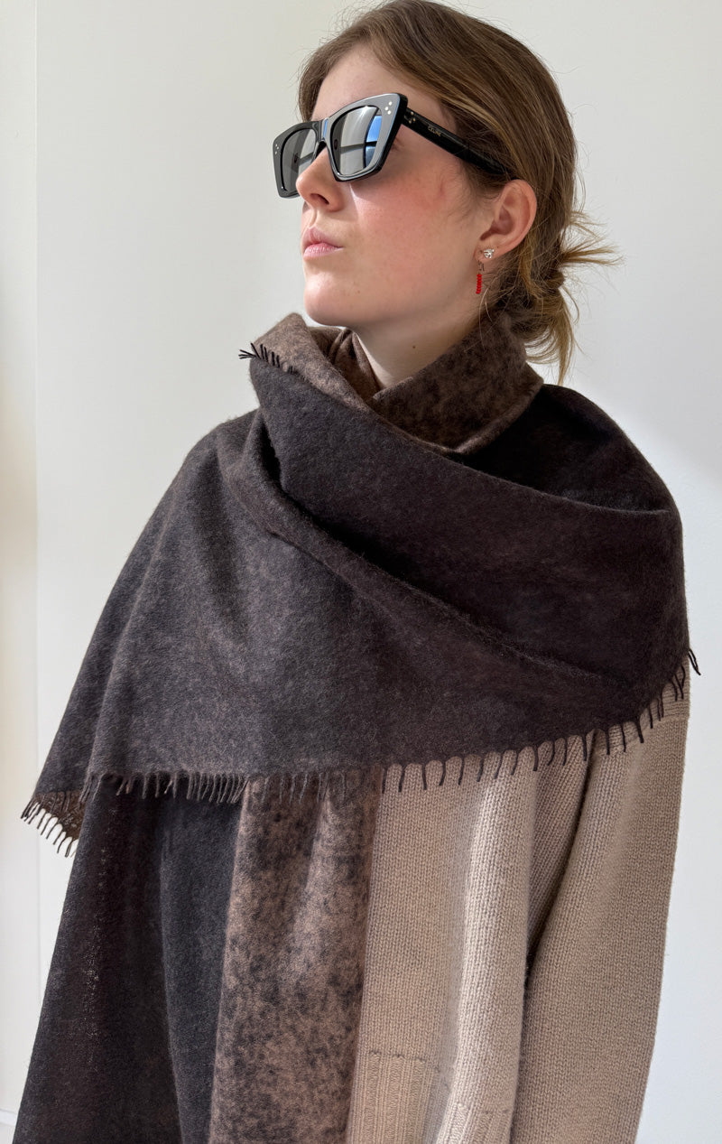 Chocolate and chestnut cashmere scarf