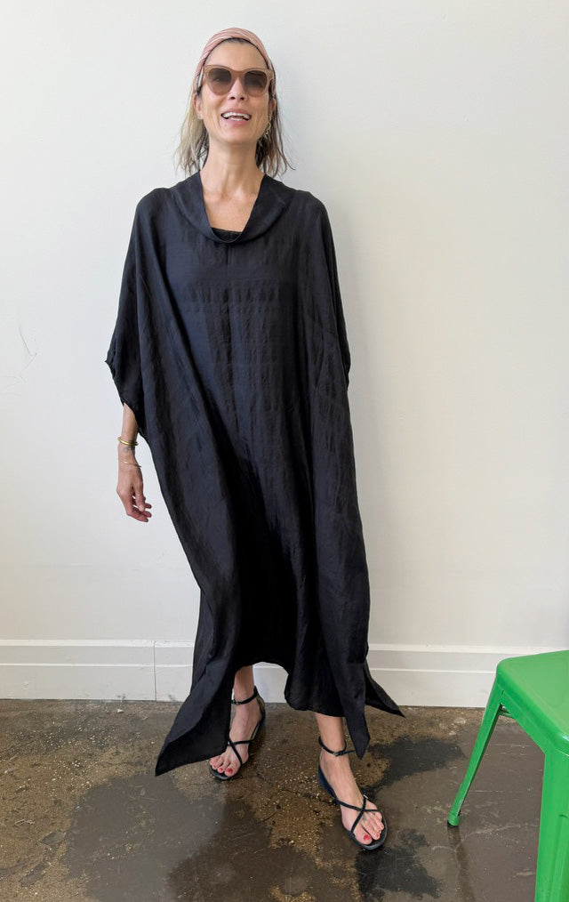Black silk caftan with collar