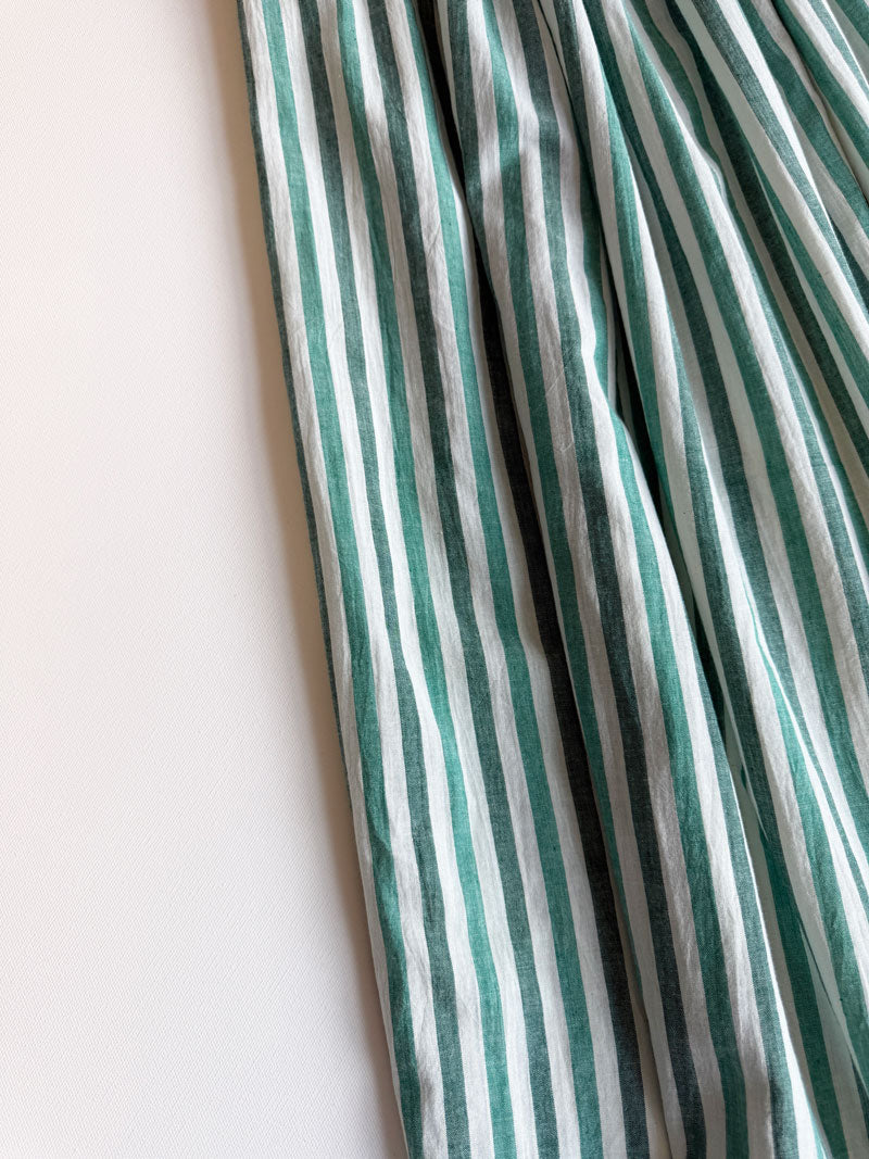 Shoulder tie dress in white and green stripe