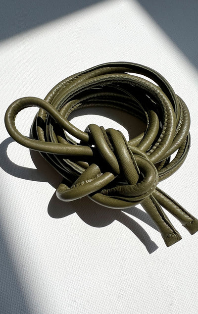 A minimal chic - Green Nappa belt